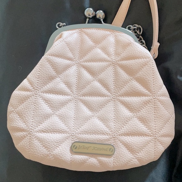 Betsey Johnson Pale Pink Hearts Purse - Picture 3 of 7